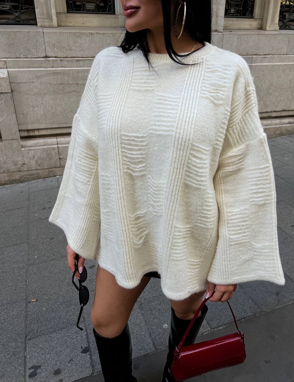 CENTRALIZED SWEATER
