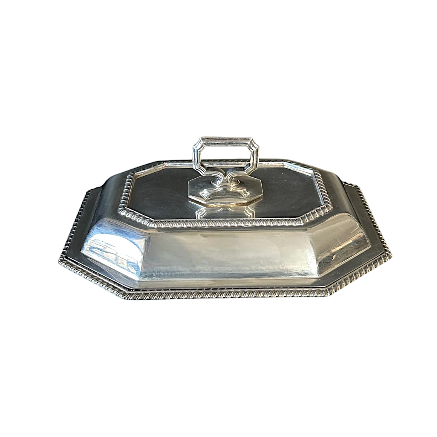 İngiliz Gümüş Kaplama Sahan Yemek Sunumluğu