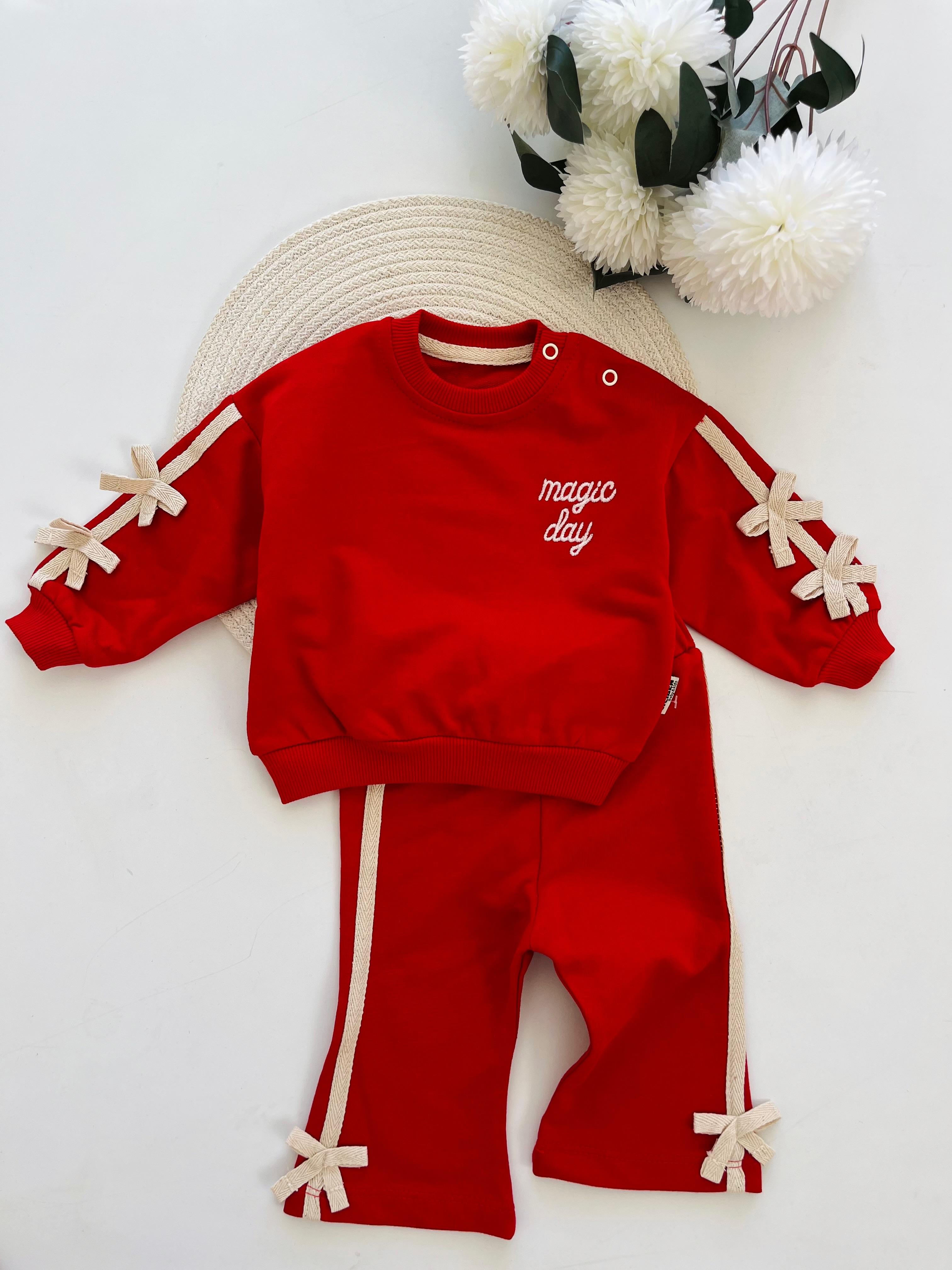 Kız Bebek Kurdele Kol Detaylı Takım - Kırmızı ( 1 beden büyük alınız )