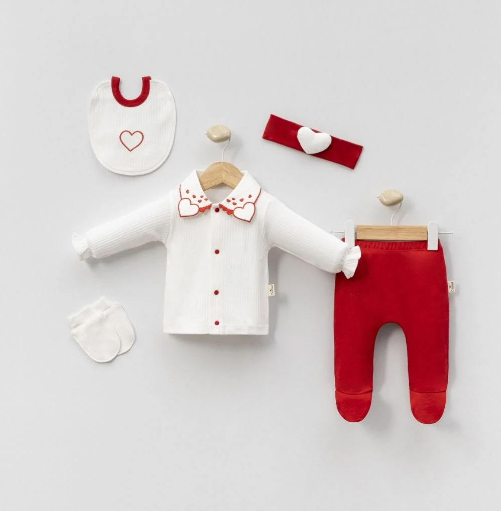 Kız Bebek Pamuklu Yaka Kalp Detaylı 5'li Yenidoğan Hastane Çıkış Seti - Kırmızı