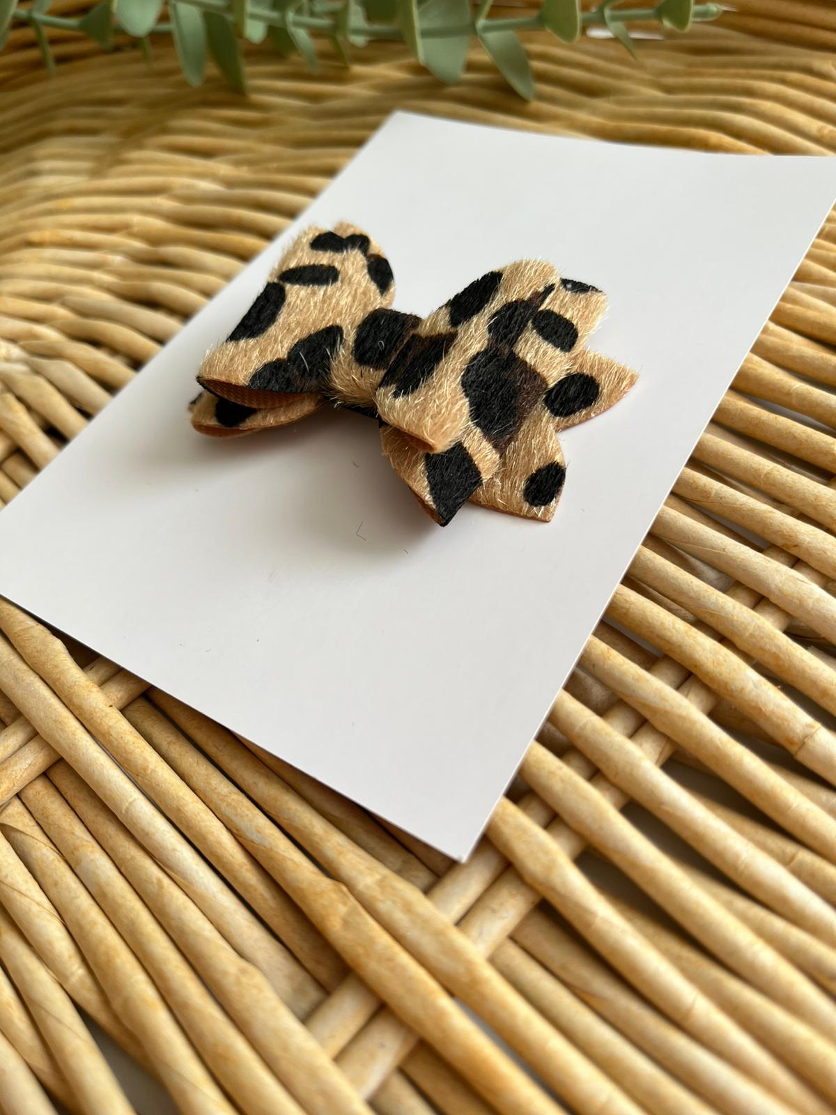 Leopar Saçlı - Saçsız Kız Bebek Tokası