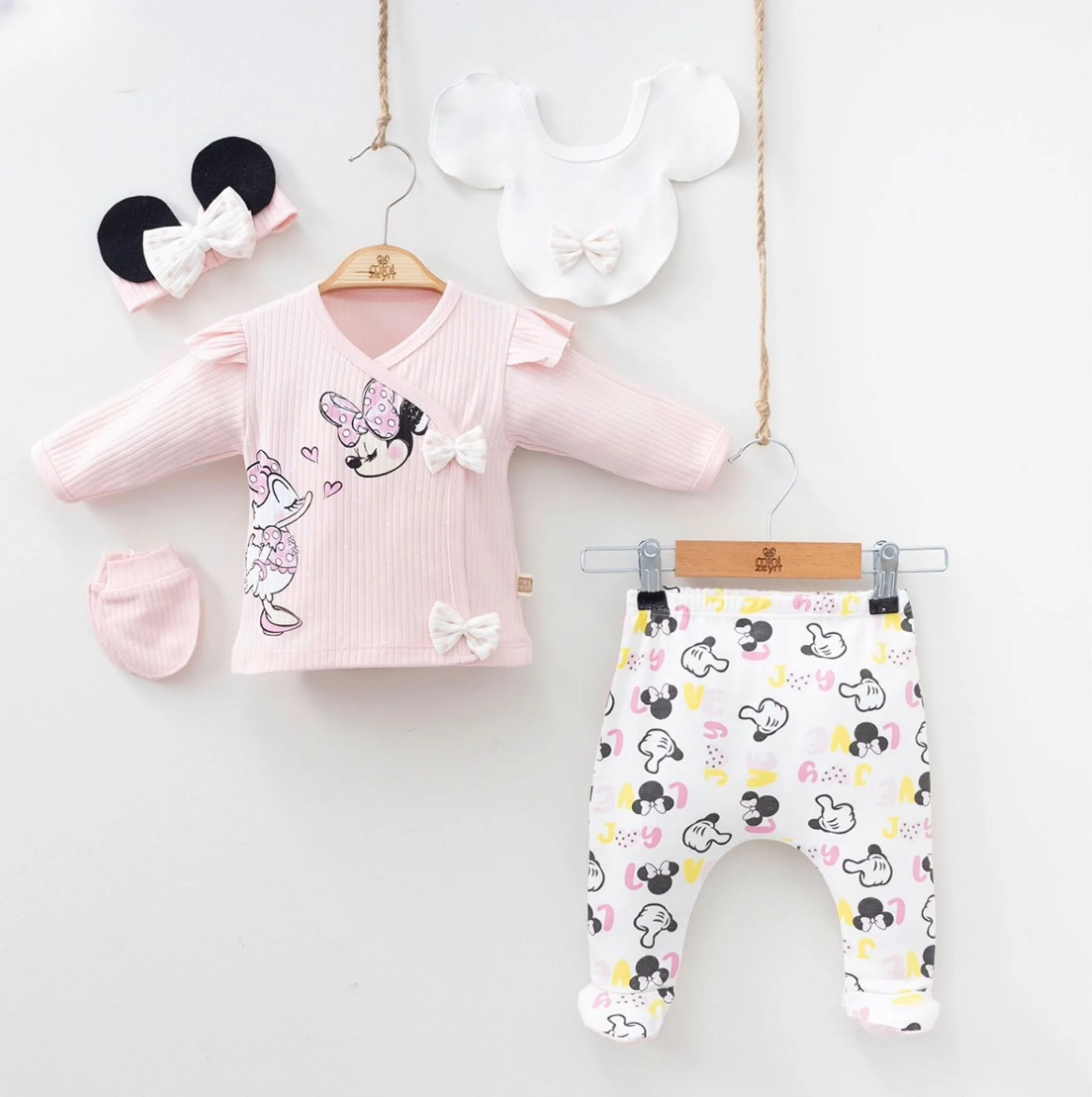 Kız Bebek Pamuklu Daisy Detaylı 5'li Yenidoğan Set - Pembe