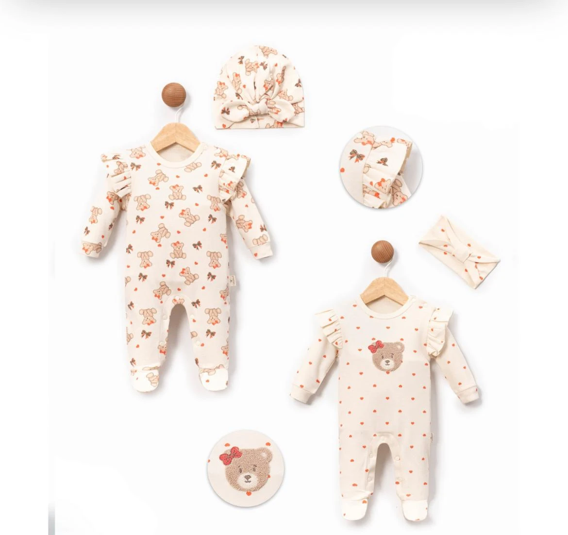 Kız Bebek Pamuklu Ayıcık ve Kalp Desenli 4 Parça Tulum Set - Kırmızı