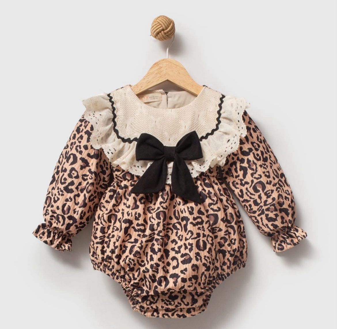 Kız Bebek Yaka Dantel Detaylı Kurdeleli Romper - Leopar 