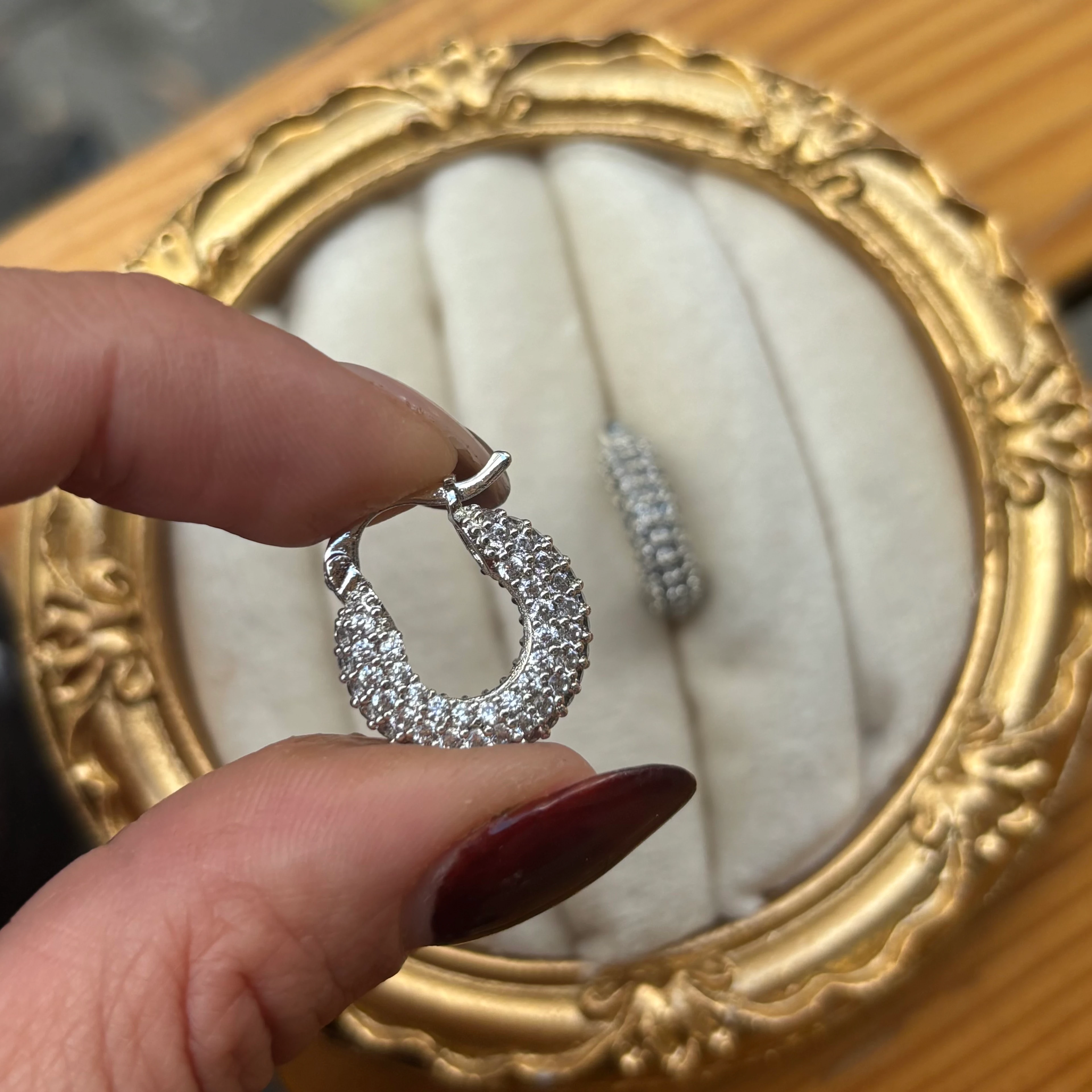 Vip full taşlı silver halka küpe