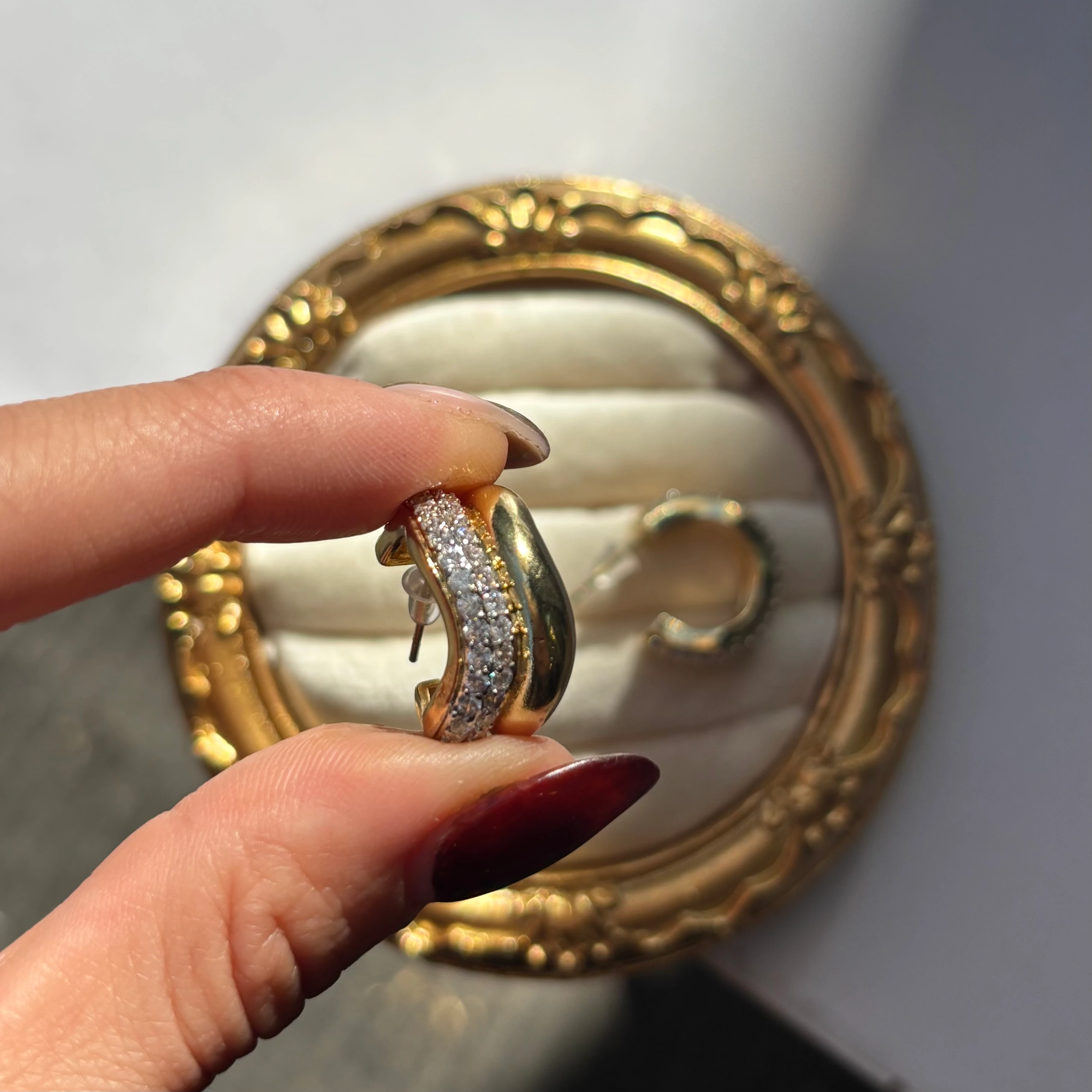 Vip 2’li taşlı halka küpe 