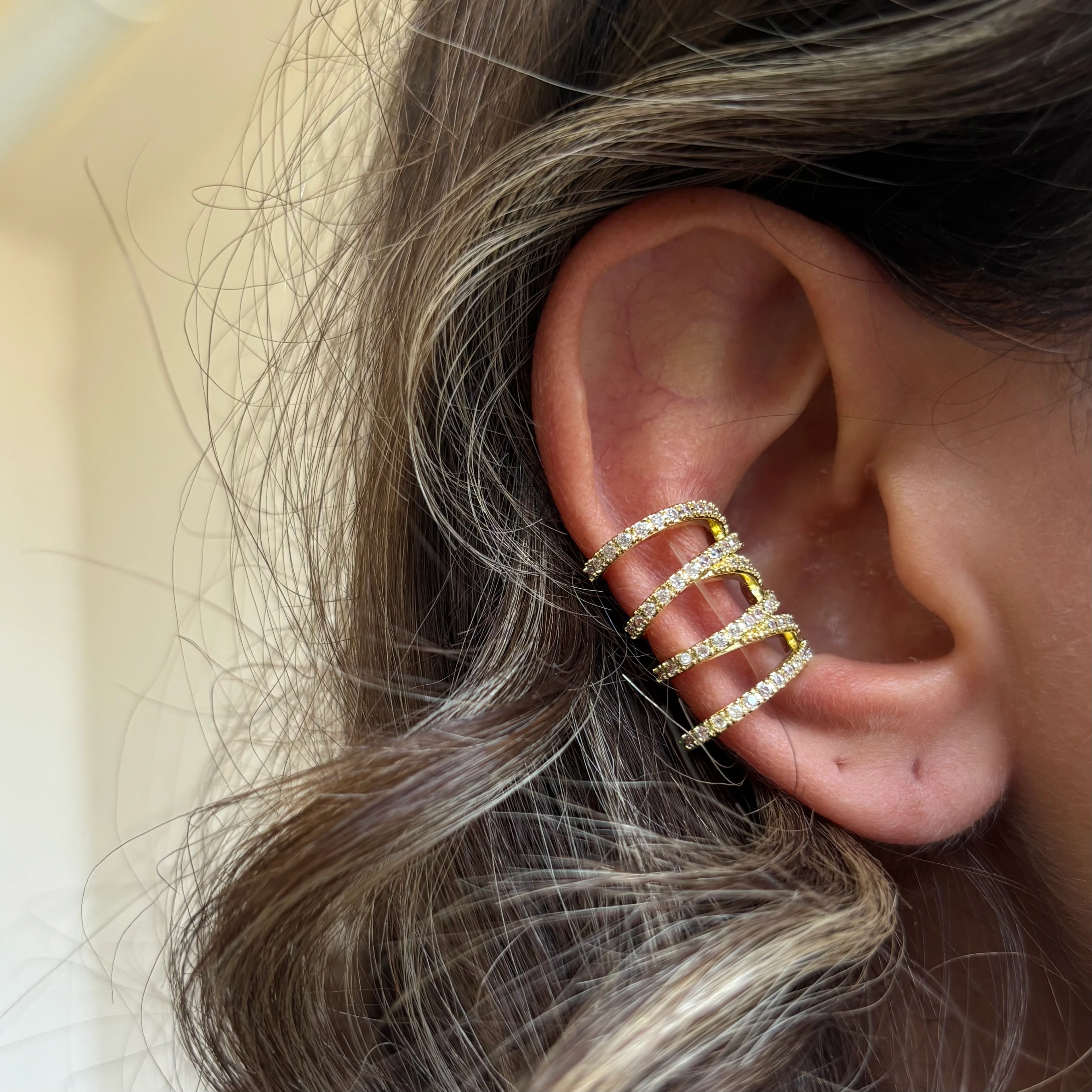 3lü Görünümlü Taşlı Gold Earcuff