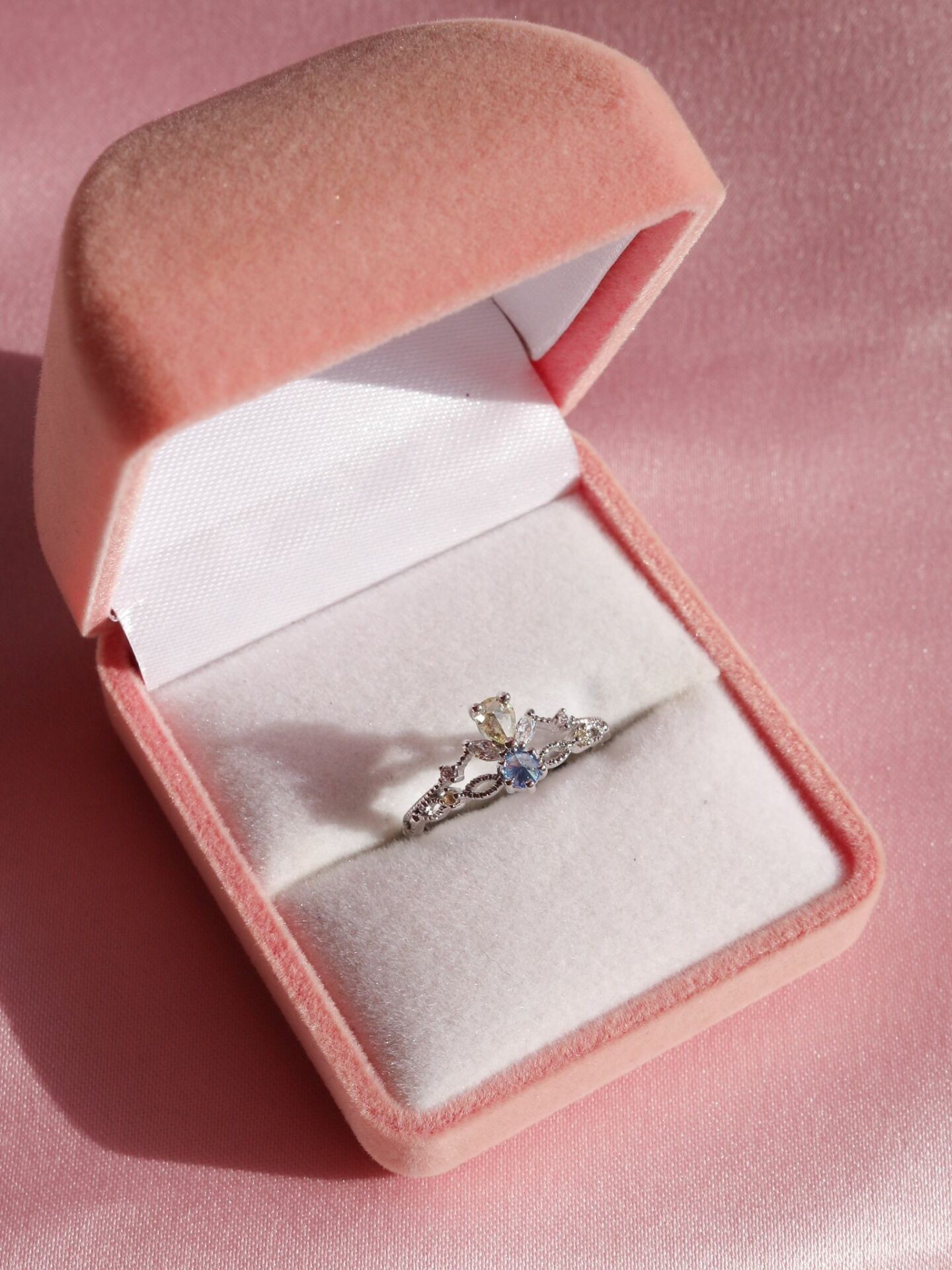 Minimal Tulip Ring