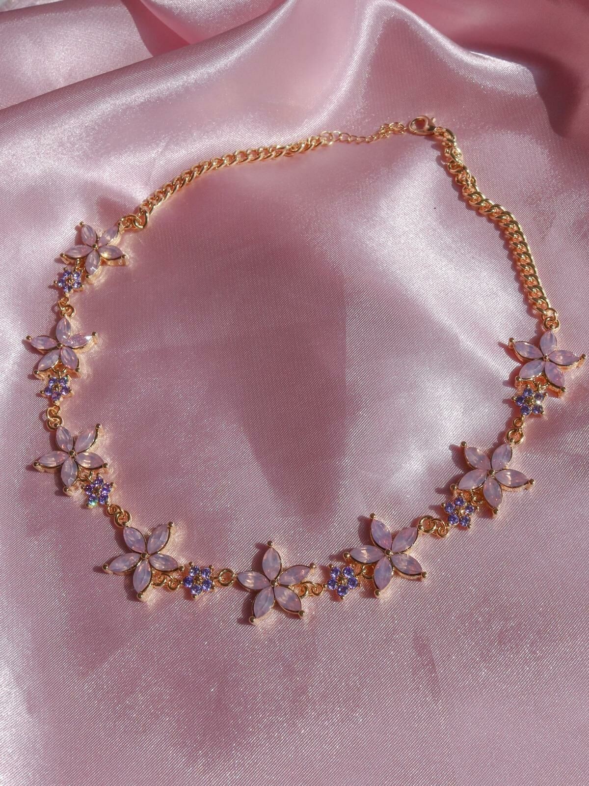 Water Lily Choker Necklace