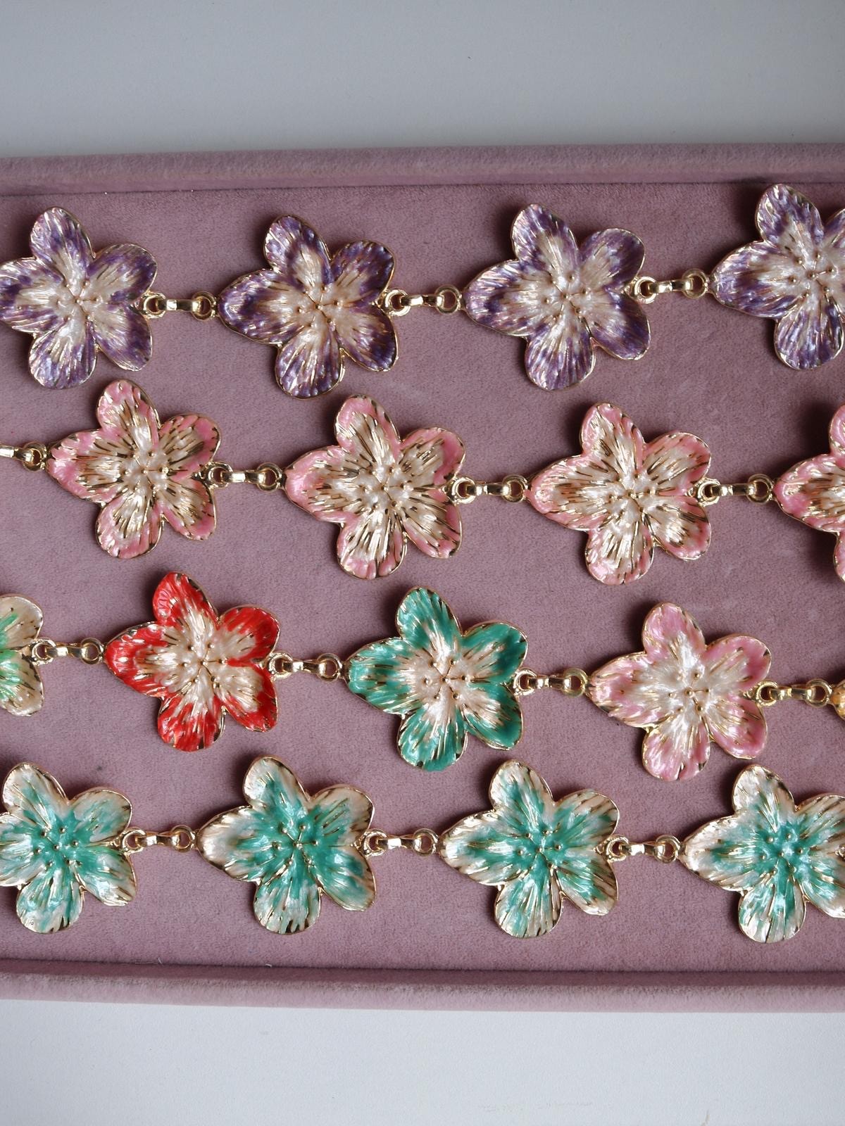 Pembe Lotus Çiçeği Kemer
