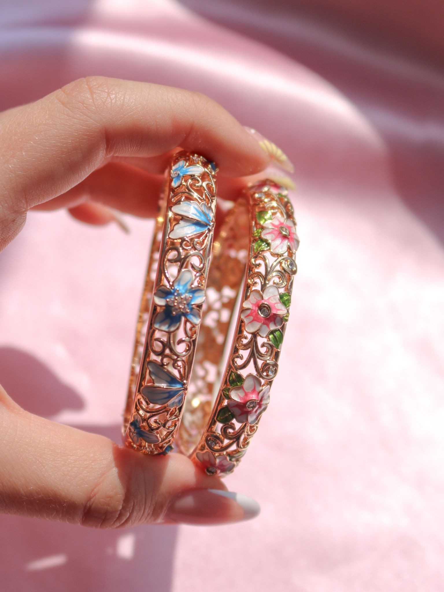 Flower Bracelet with Enamel and Stones vol. 2
