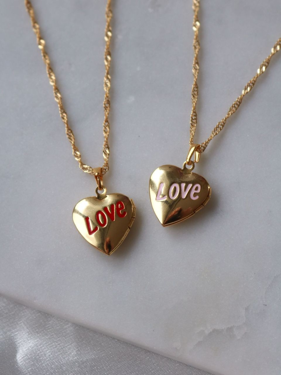 Valentine Cap Souvenir Necklace