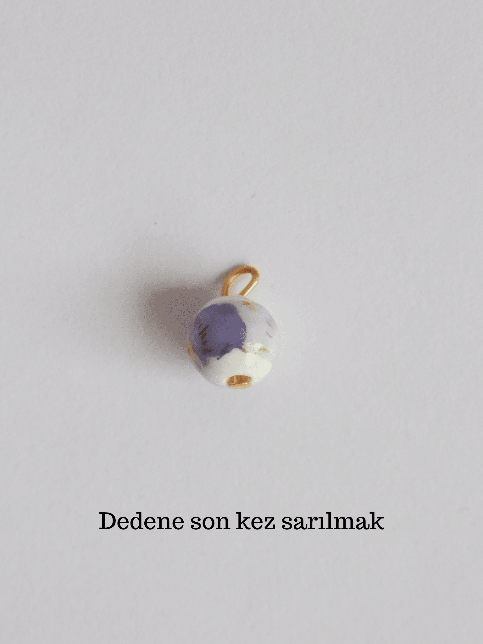 Dedene Son Kez Sarılmak Charmı | Manifest