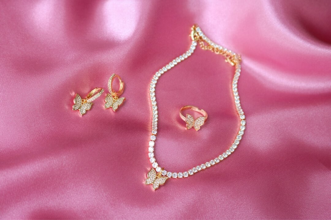 Shine Like a Butterfly Choker/Necklace