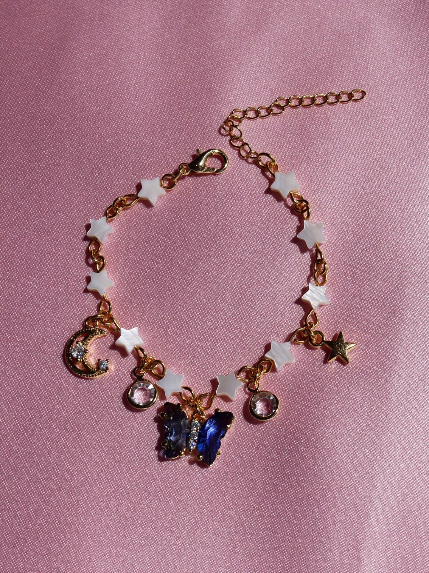 Night Butterfly Charm Bileklik