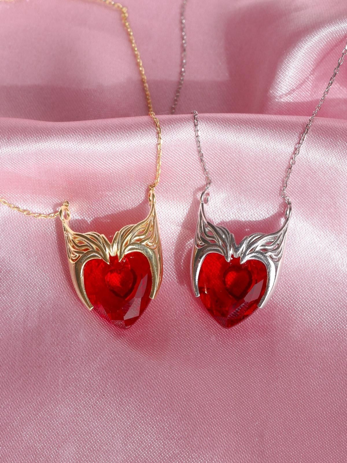 Wanda Scarlet Witch 925 silver Necklace