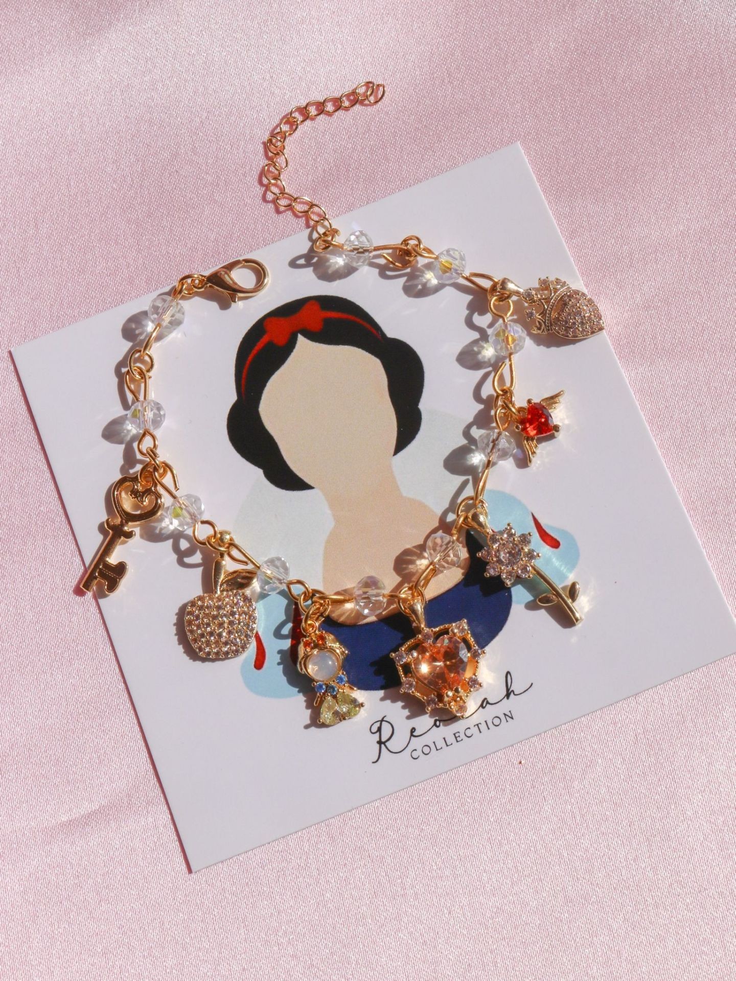 Snow White Charm Bileklik