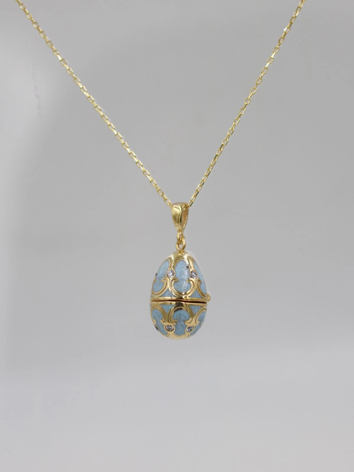 Cupid’s Surprise Paskalya Kolye 925 Ayar Gümüş