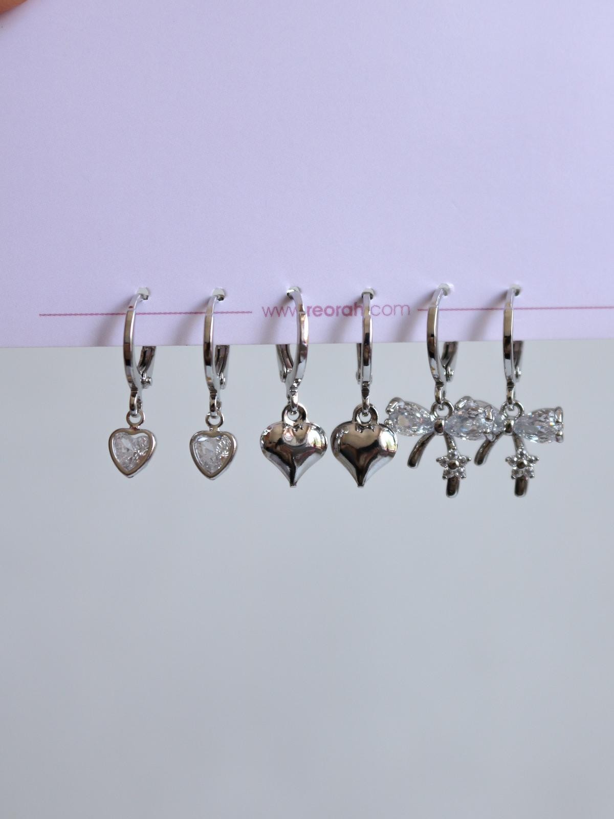 White Bow Shine Earring Set