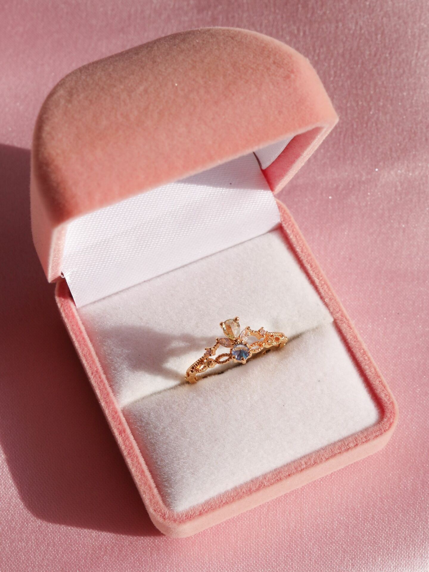 Minimal Tulip Ring