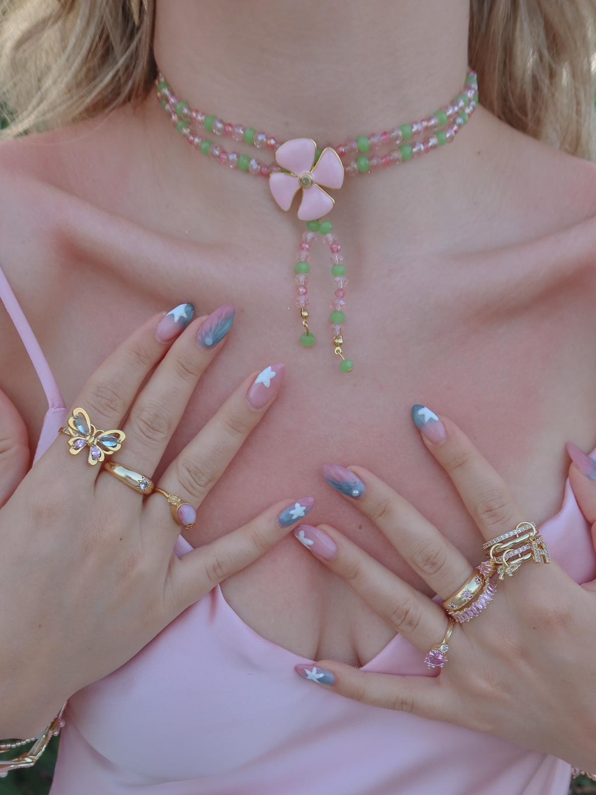 Winx Club® Flora Flower Boncuklu Choker Kolye