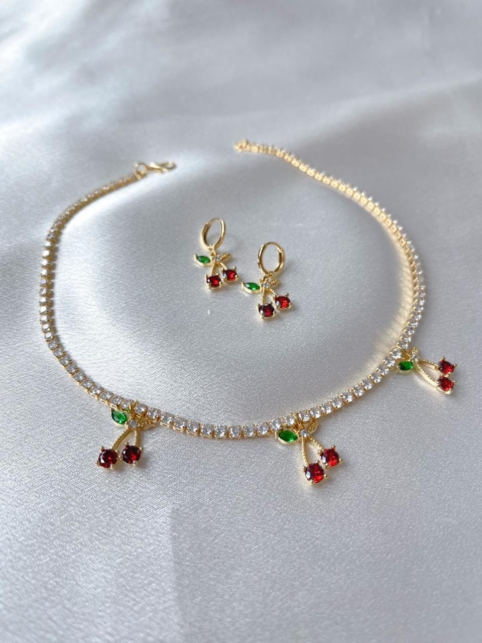 Ma Cherie Triple Choker