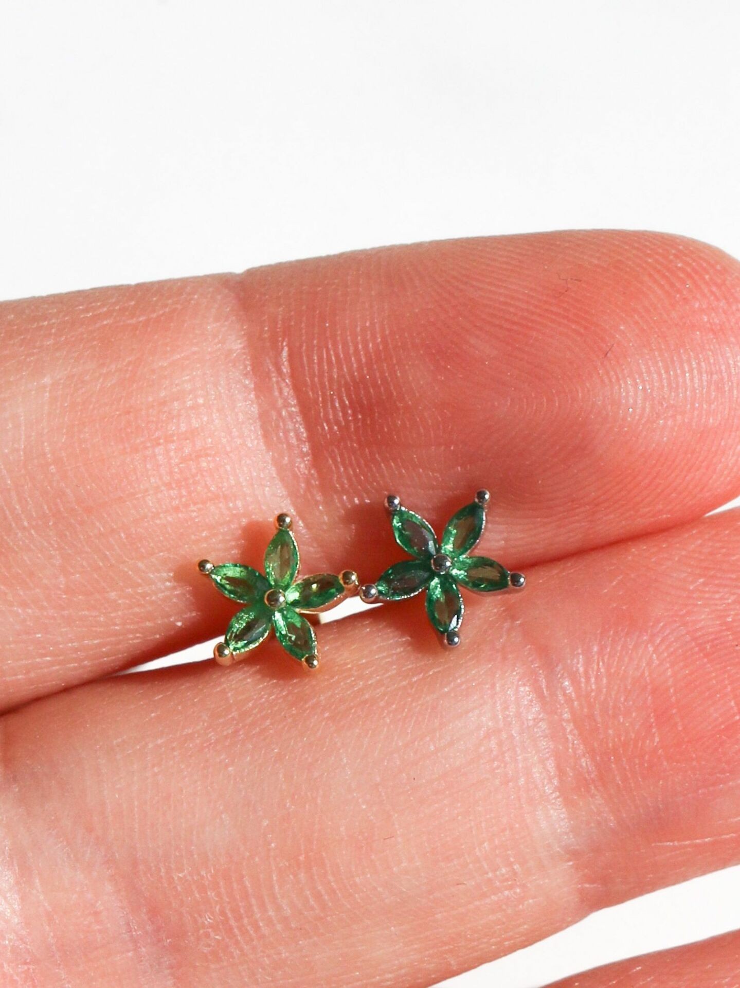 Green Flower Piercing 925 Silver