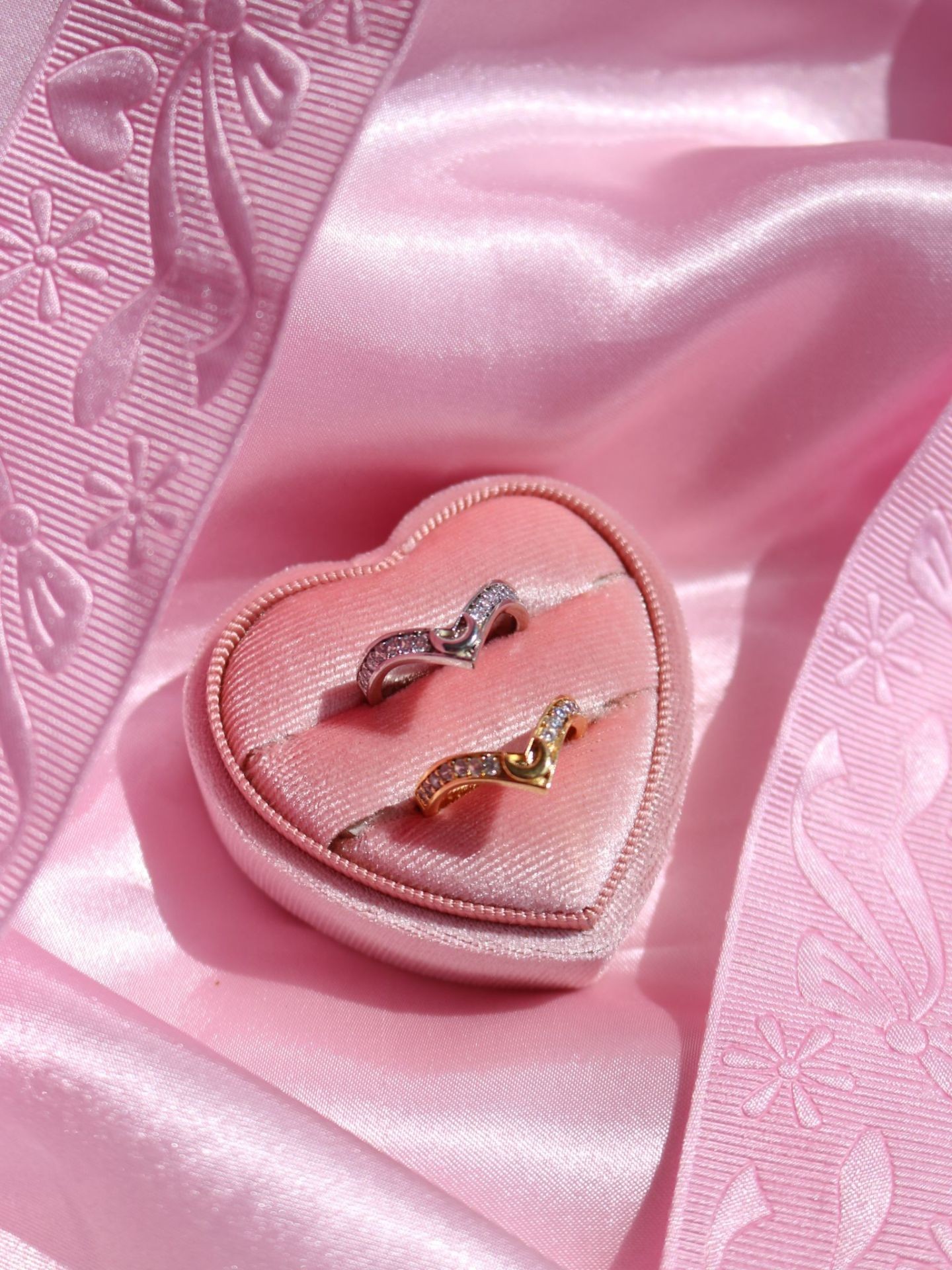 Sailor Moon Usagi Crown Ring