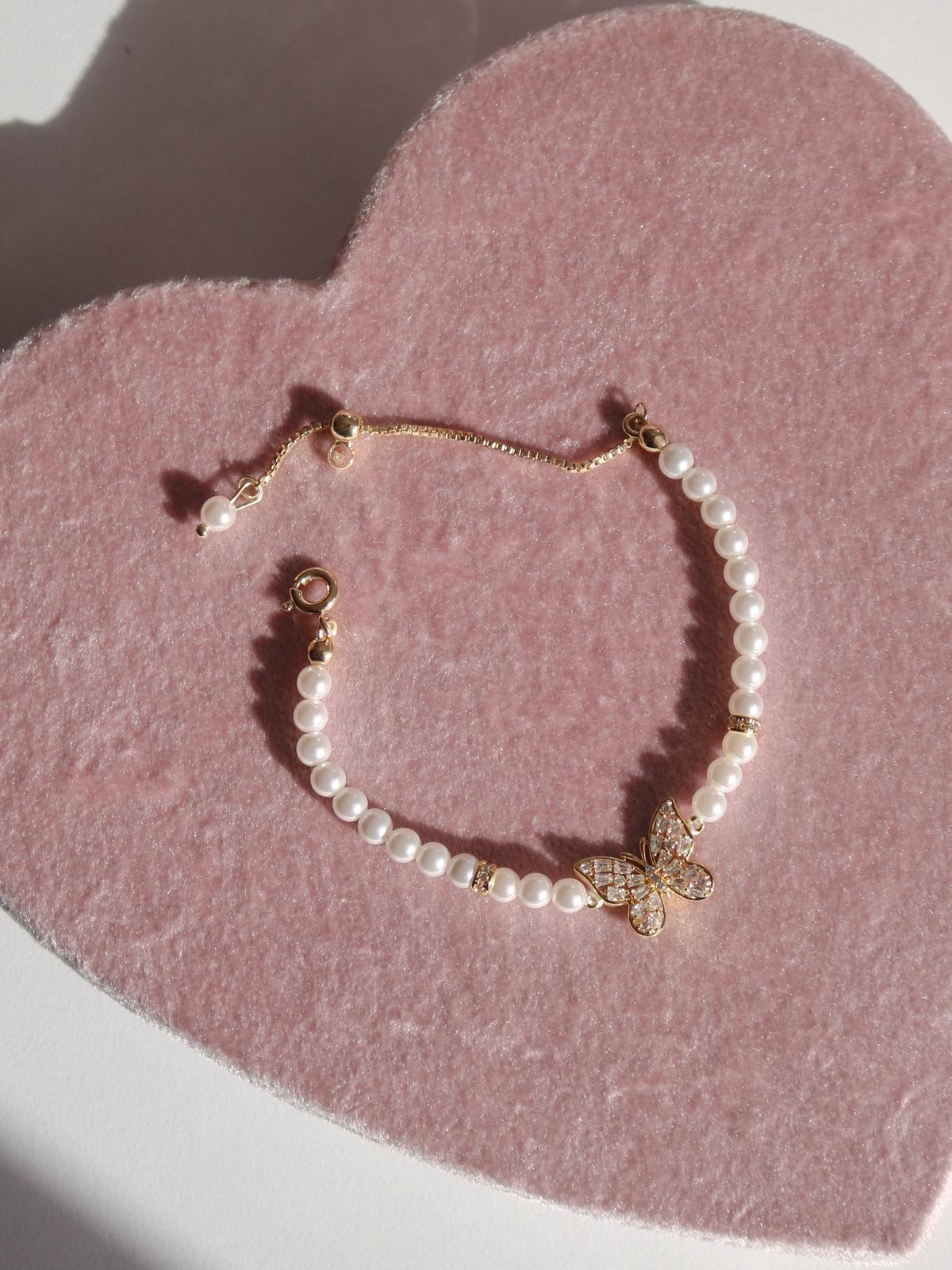 White Crystal Butterfly Asansör Bileklik