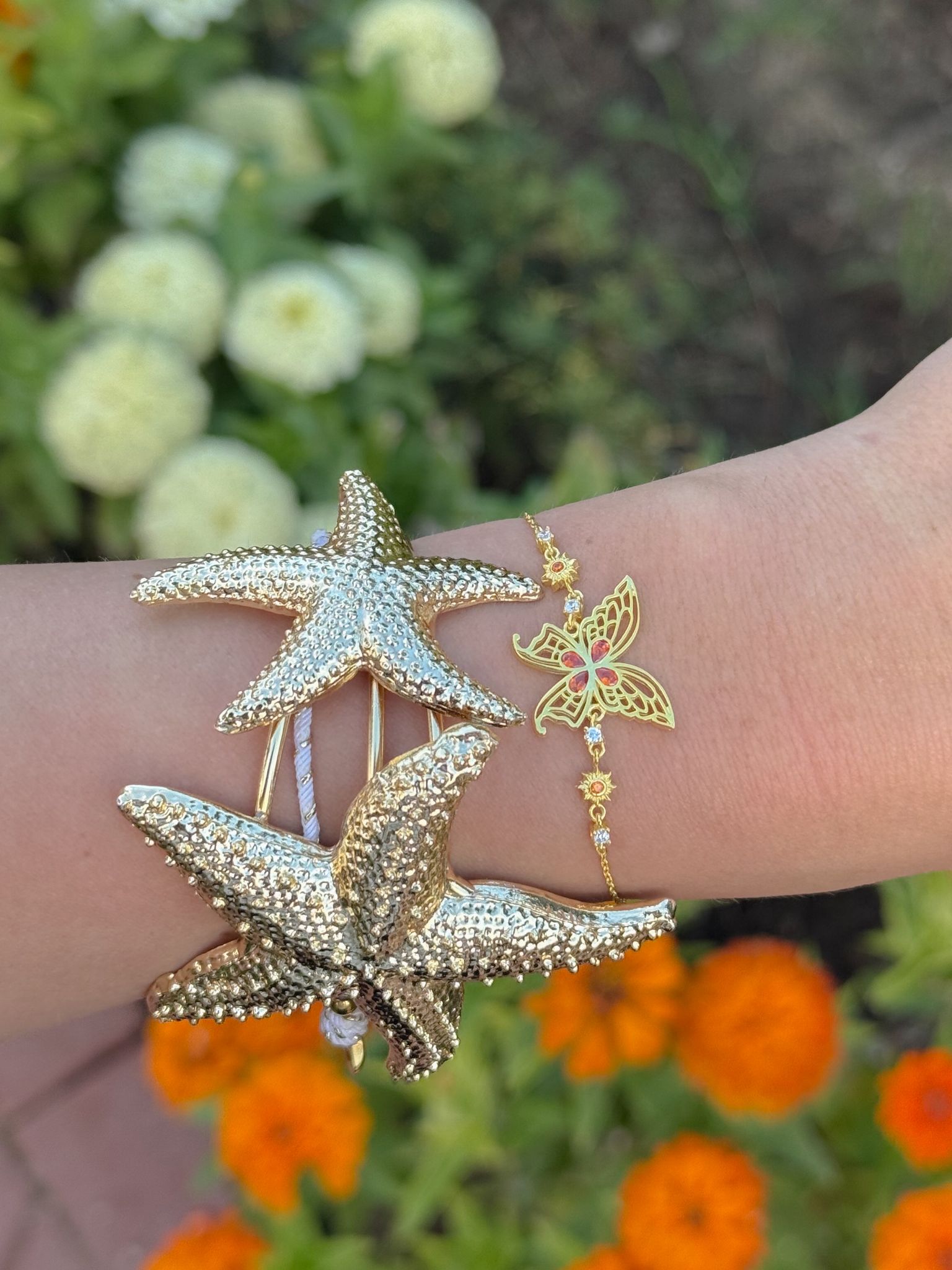 Golden Starfish Shine Bracelet