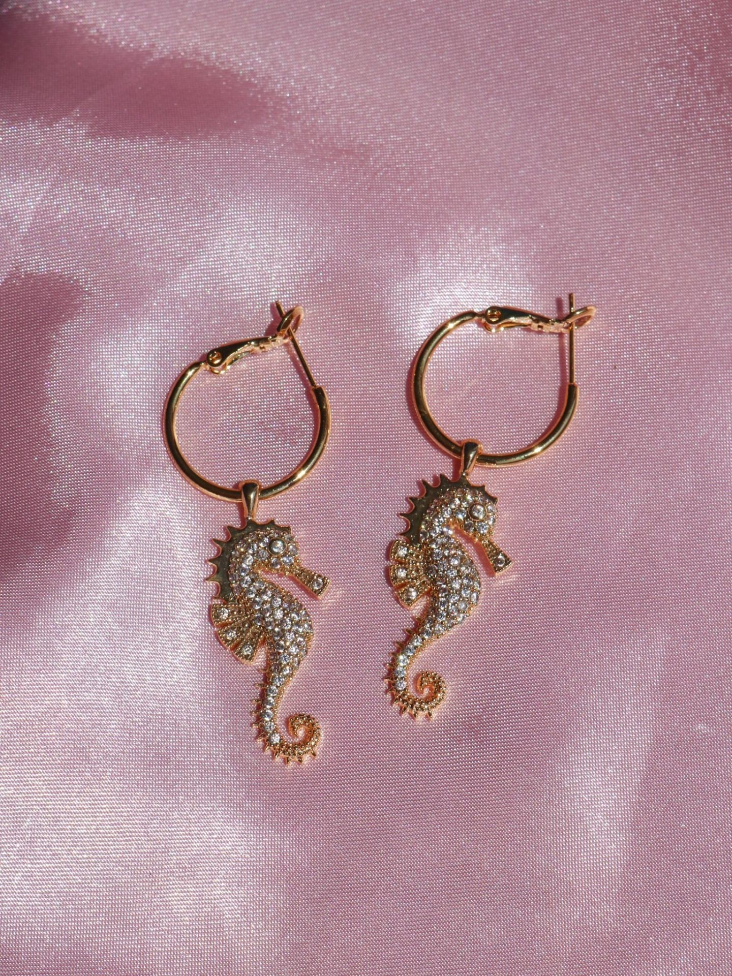 Seahorse Earring