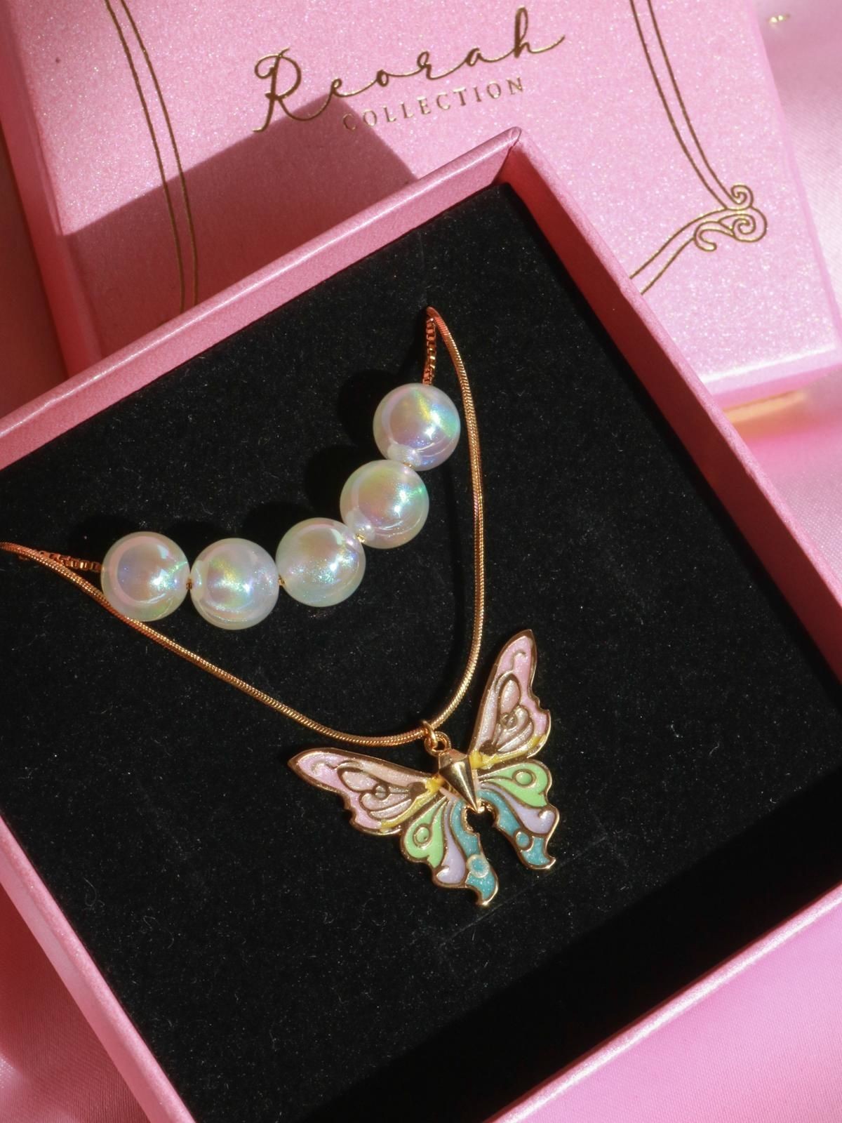 Glitter Mermaid Elina 5 Pearl Necklace