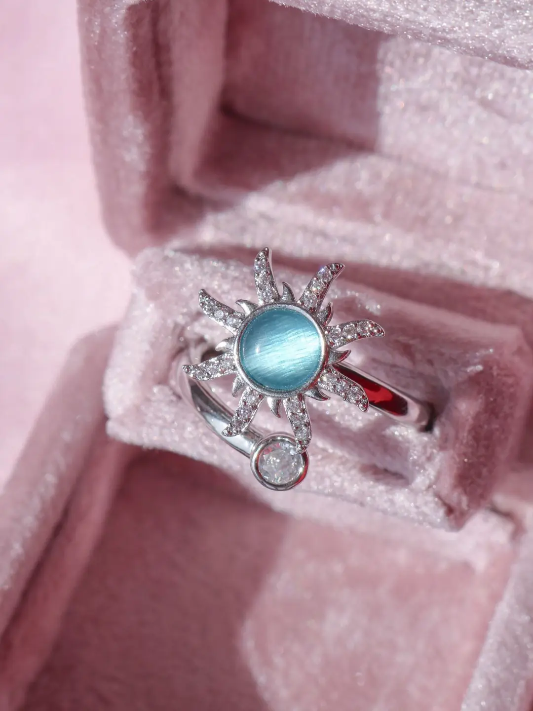 Reorah - Blue Sun Fidget Ring
