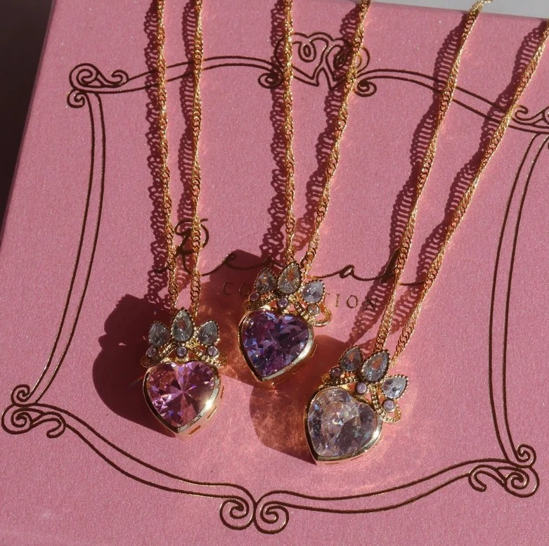 Rapunzel Crown Heart Kolye