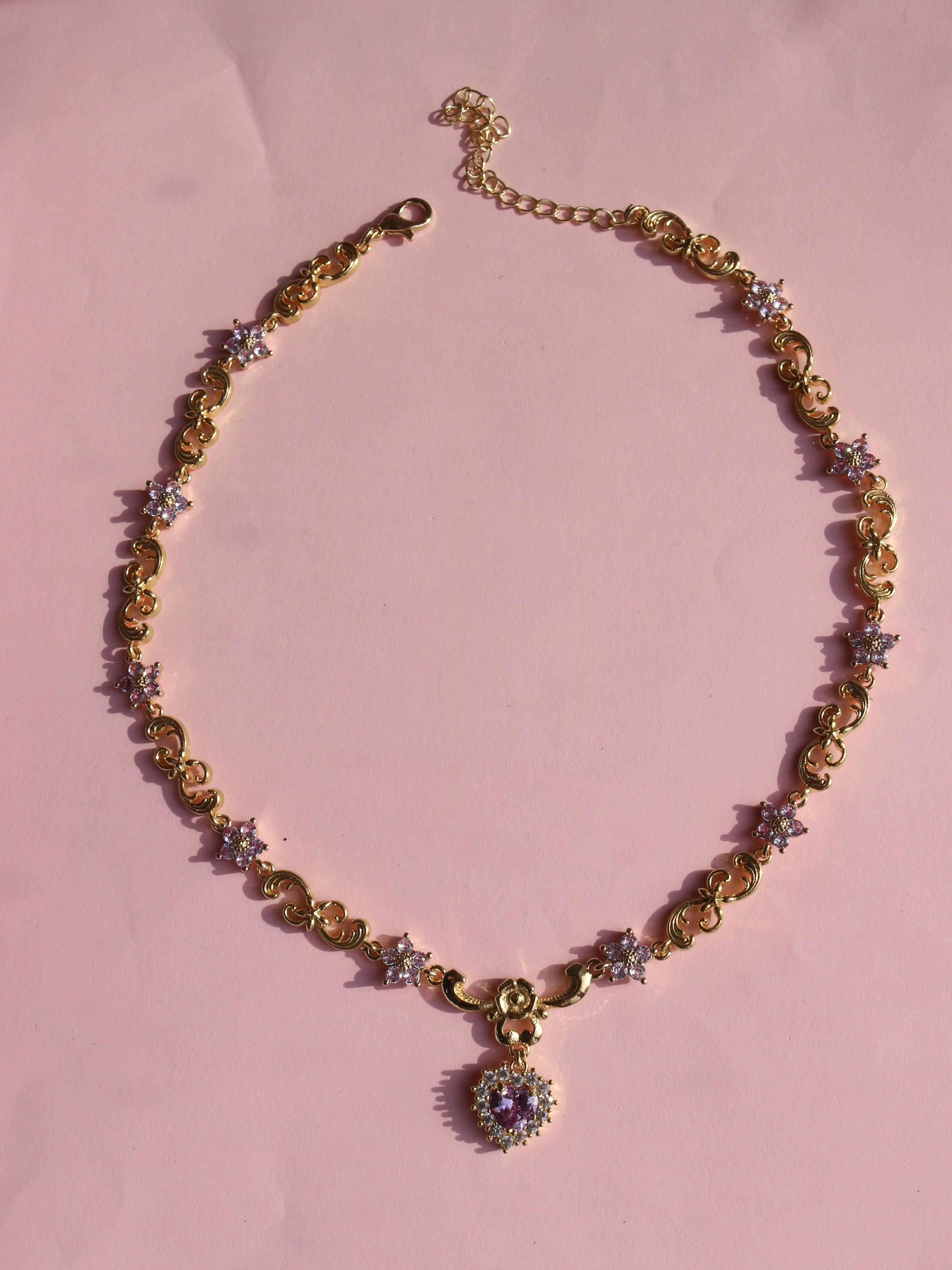 Queen’s Royal Heart Necklace
