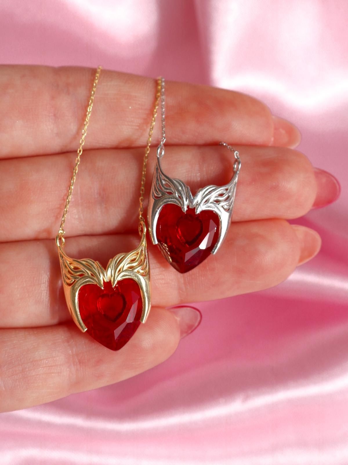 Wanda Scarlet Witch 925 silver Necklace