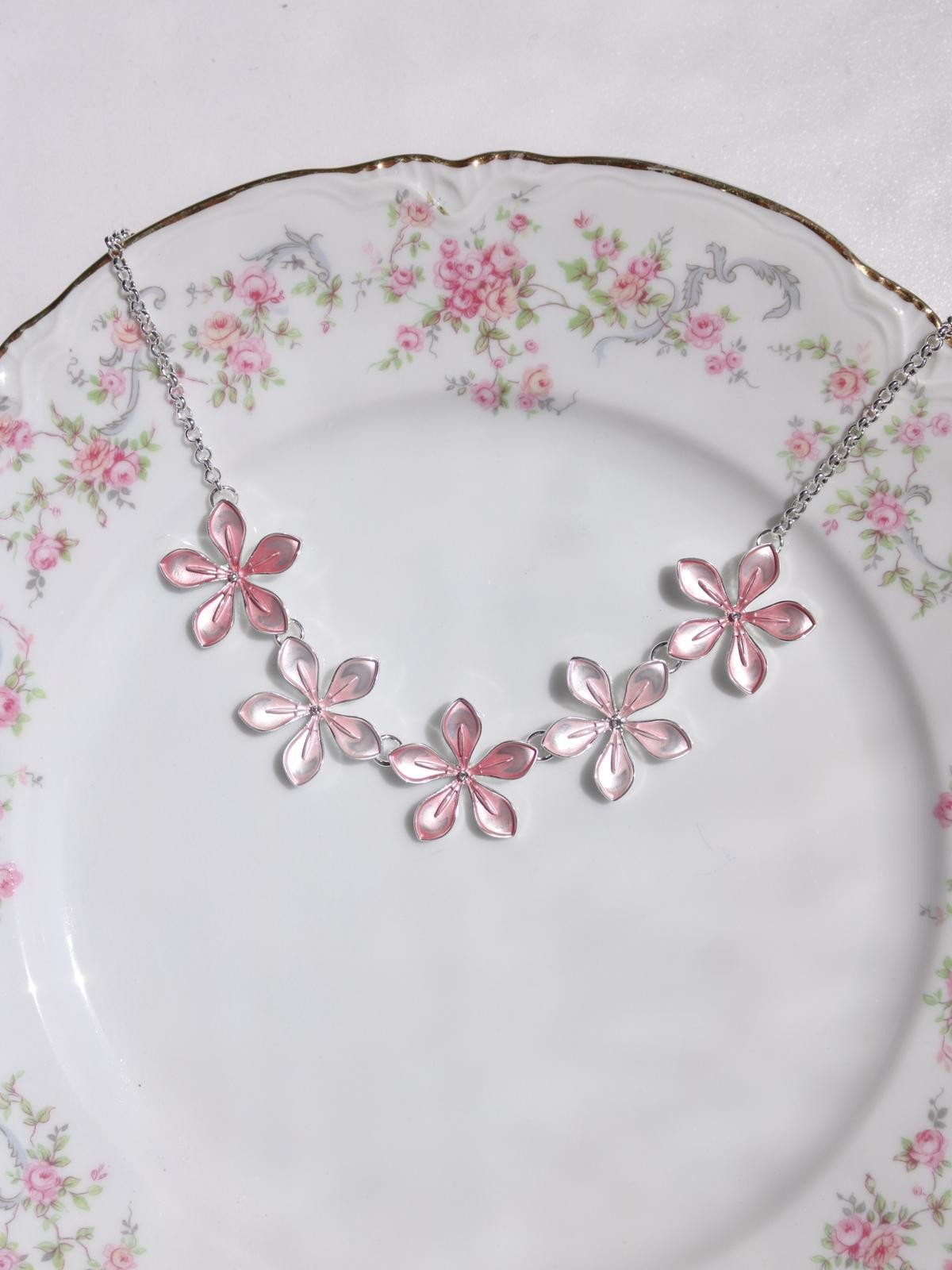 Pastel Flower Kolye