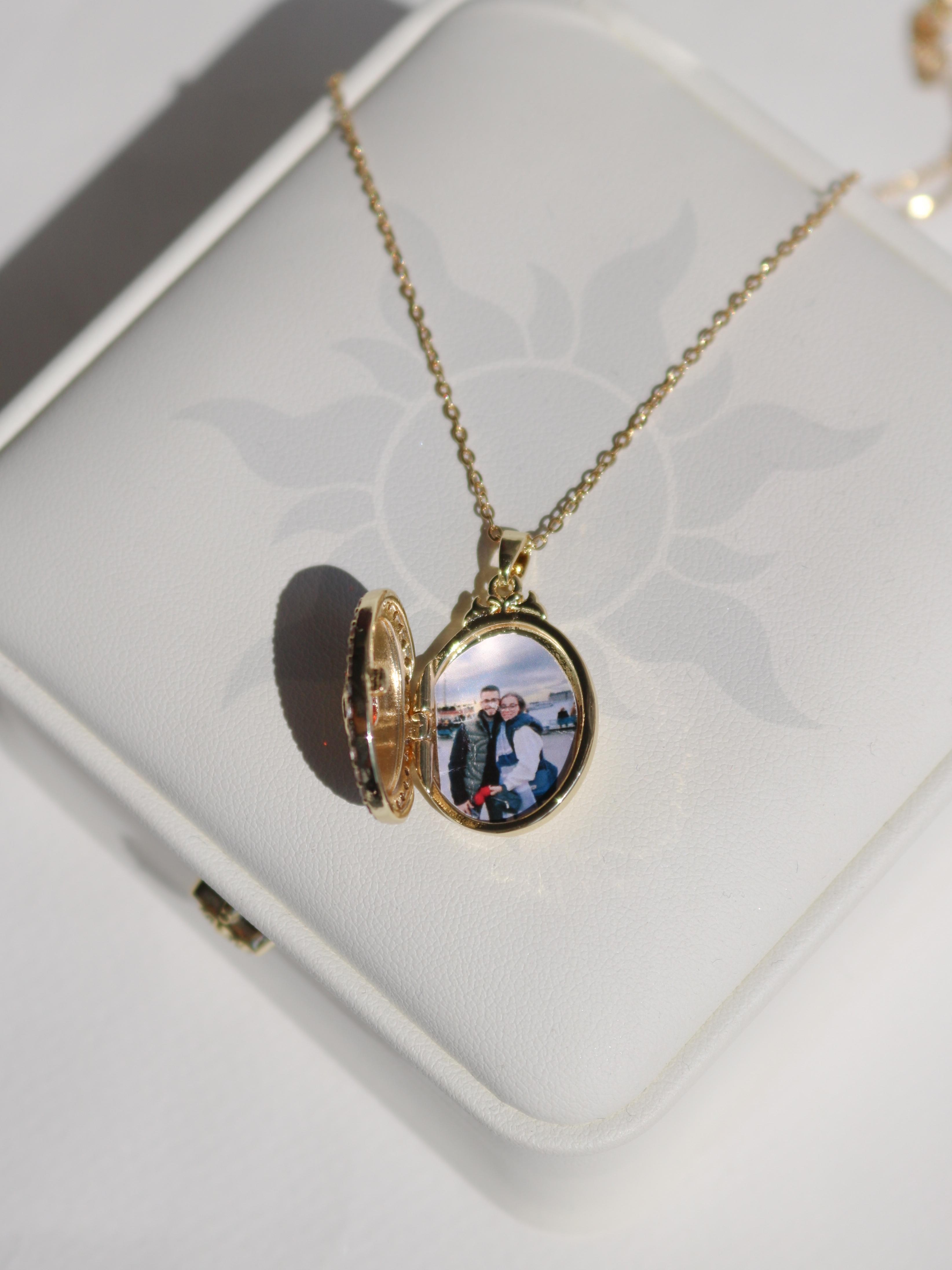 Solar Flame Kişiye Özel Fotoğraflı Locket Çelik Kolye