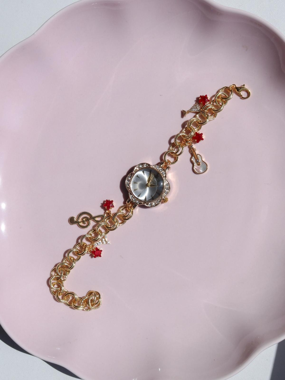 Red Star Melody Watch