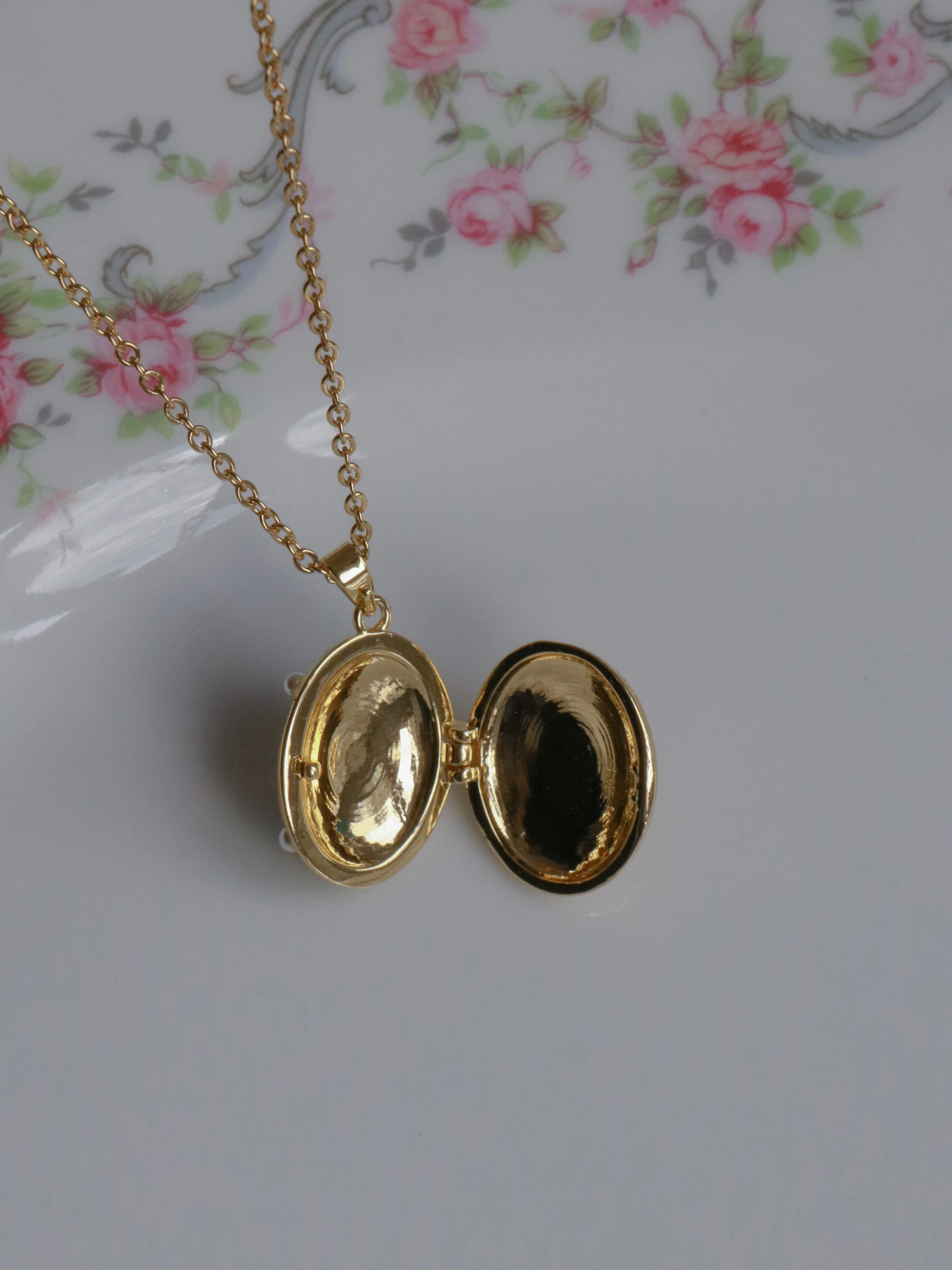 Yellow Pearl Mirage Kişiye Özel Fotoğraflı Kapaklı Kolye