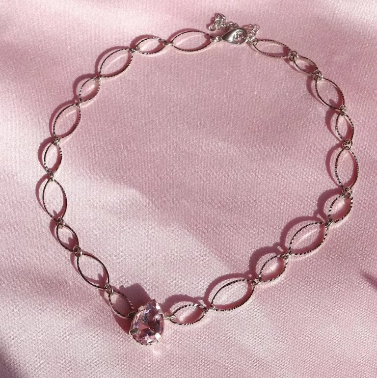 Swan Princess Odette Choker