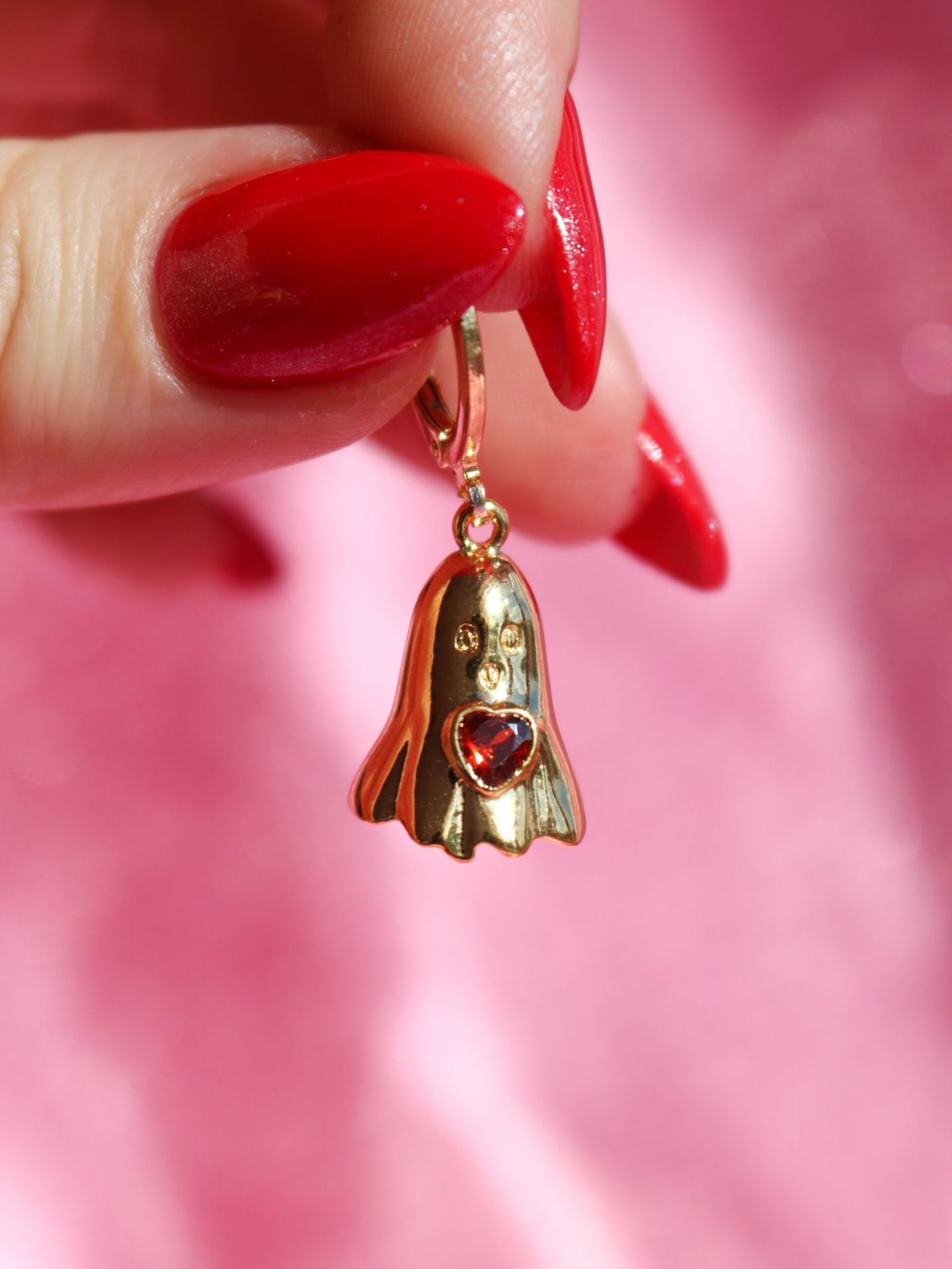 Tatlı Hayalet Küpe