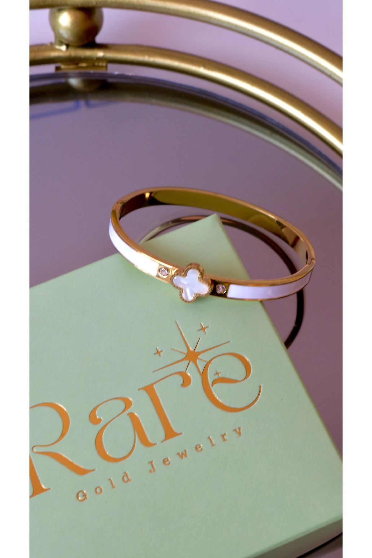 Pearlescent White Enameled Steel Cuff Bracelet V Cleef - Gold