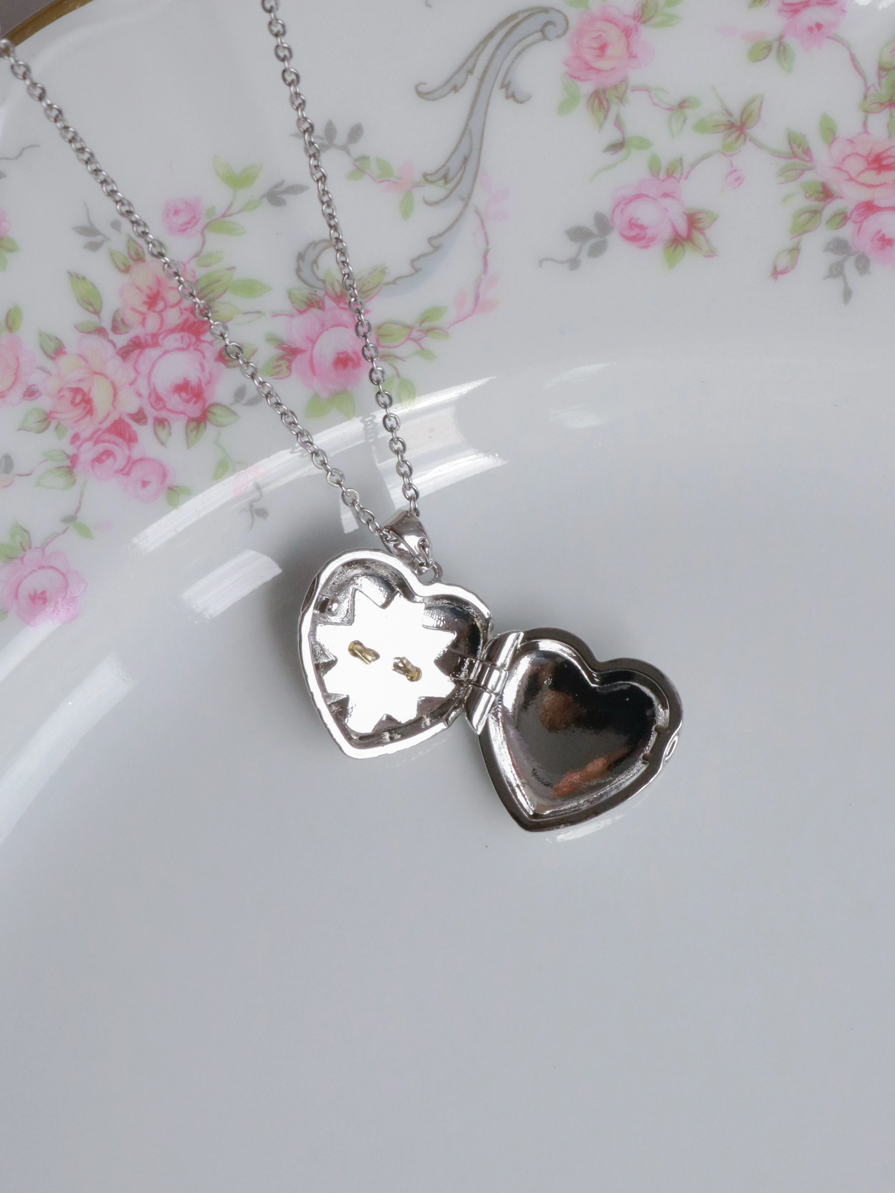 North Star Love Kişiye Özel Fotoğraflı  Kolye