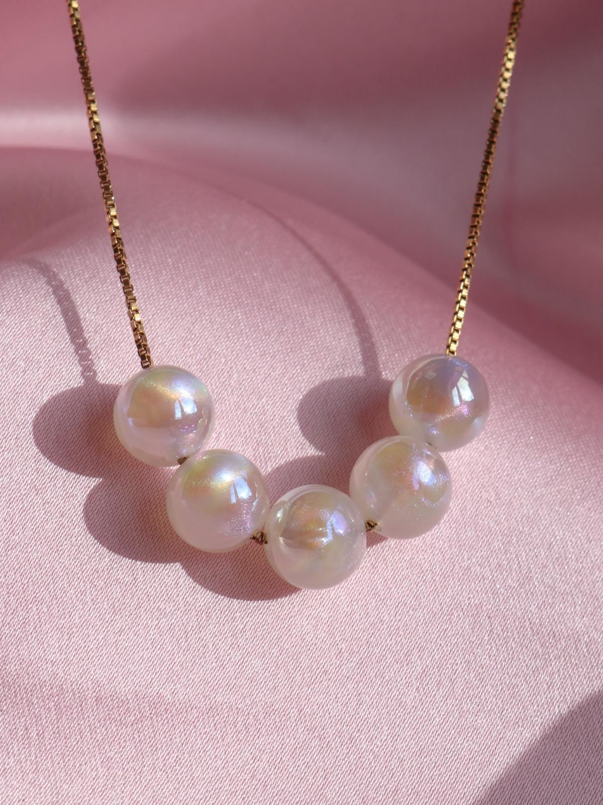 Glitter Mermaid Elina 5 Pearl Necklace