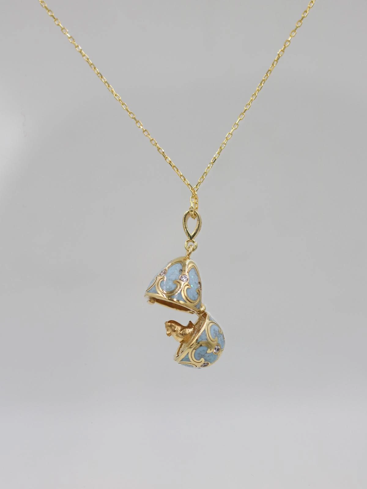 Cupid’s Surprise Paskalya Kolye 925 Ayar Gümüş