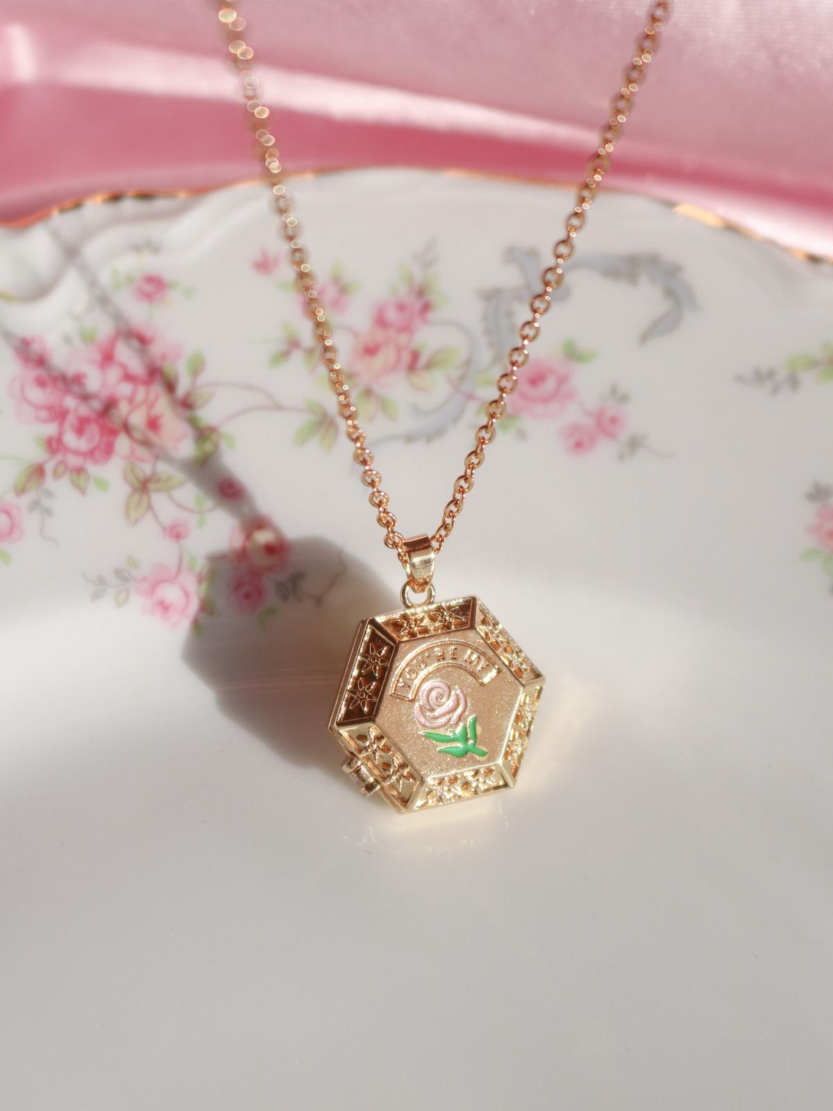 You're My Rose Kişiye Özel Fotoğraflı Kapaklı Kolye