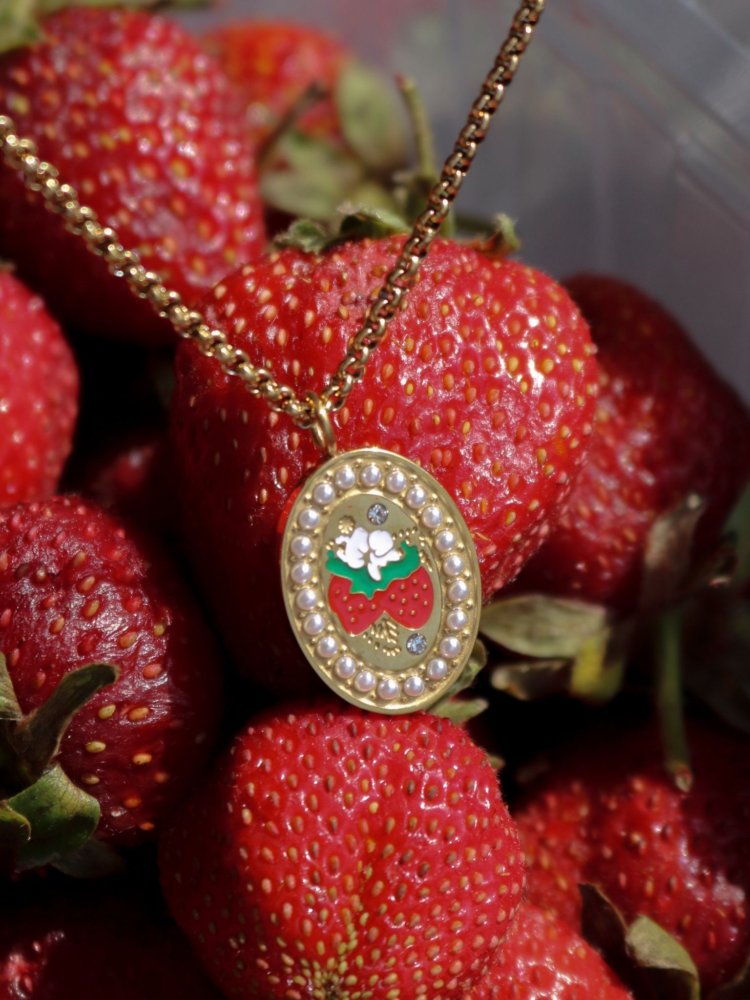 Vintage Pearl Strawberry Çelik Kolye