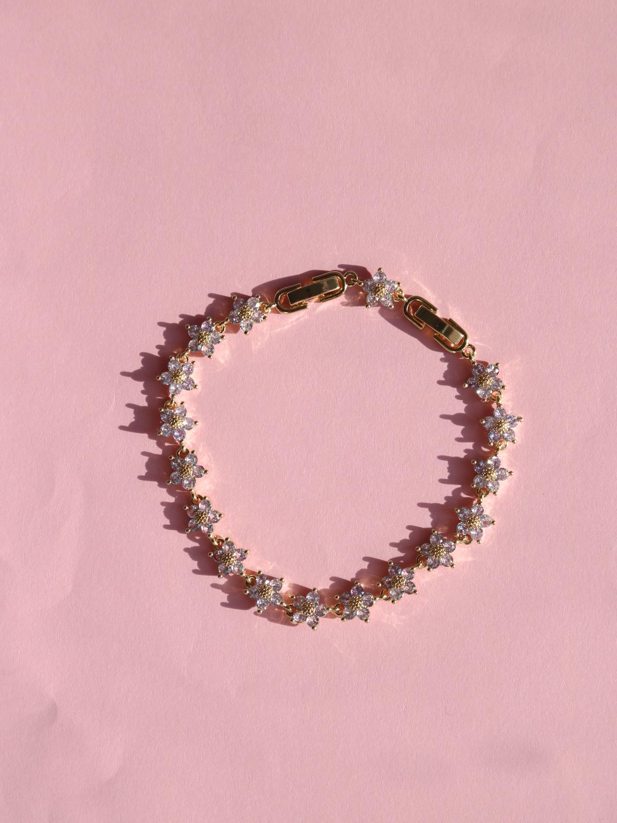 Beyaz Sparkling Flower Bileklik