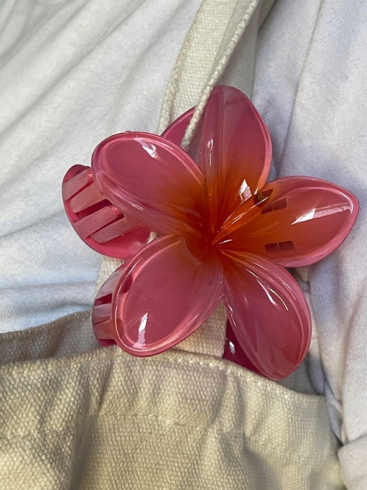 Hibiscus Flower Buckle